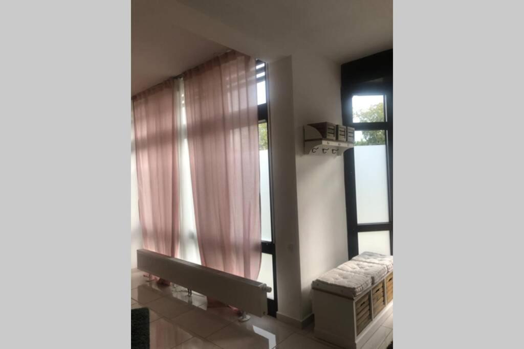 Stadtsuite Mit Sauna In Wiener Neustadt 135 M2 Kültér fotó