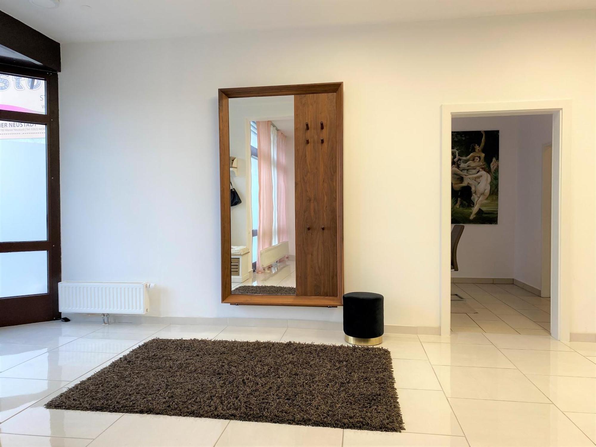 Stadtsuite Mit Sauna In Wiener Neustadt 135 M2 Kültér fotó