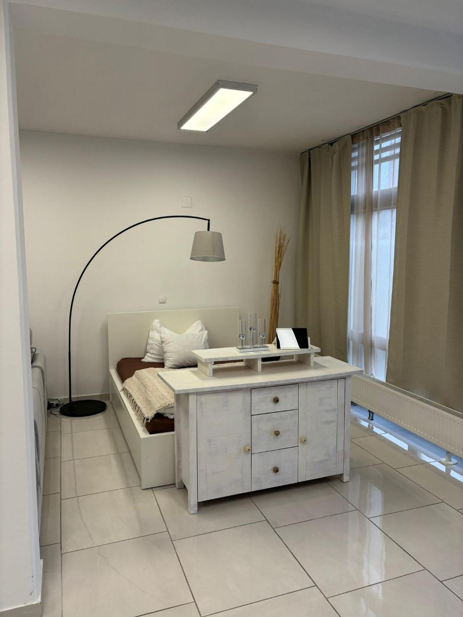 Stadtsuite Mit Sauna In Wiener Neustadt 135 M2 Kültér fotó