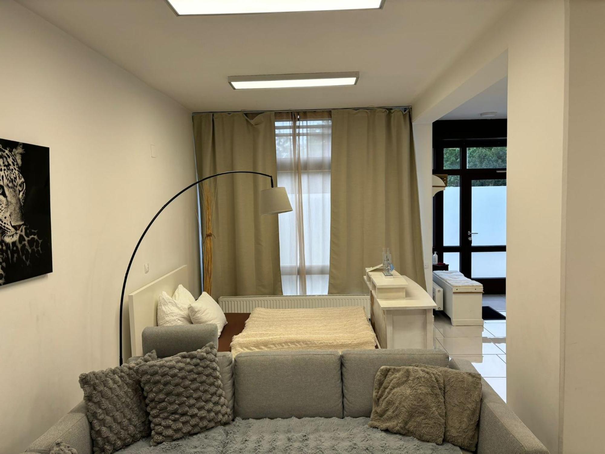 Stadtsuite Mit Sauna In Wiener Neustadt 135 M2 Kültér fotó